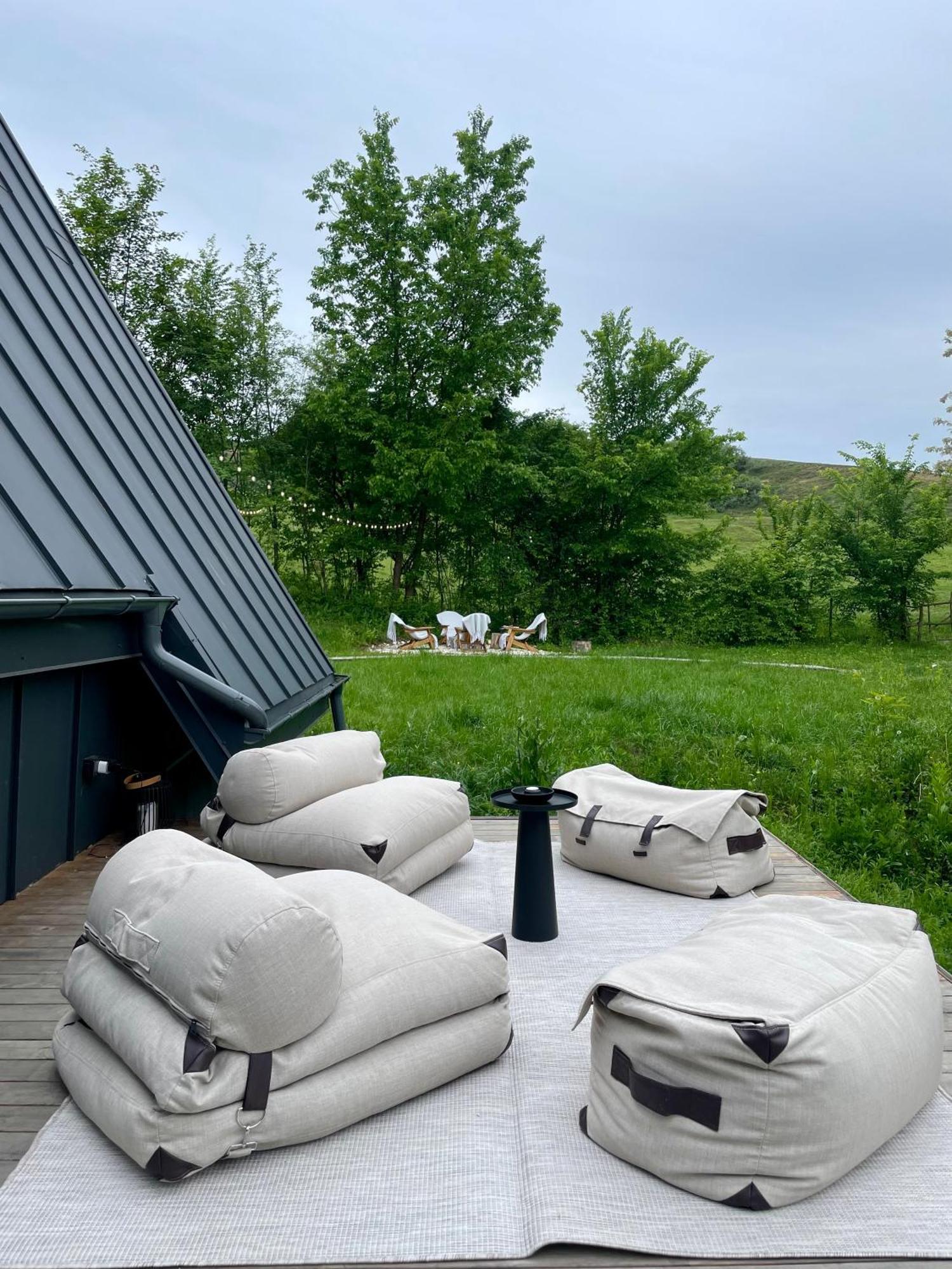 Hotel Cabana A-Frame Cricov 9 Valea Lunga-Ogrea Zewnętrze zdjęcie